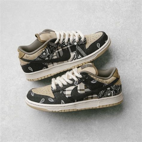 nike sb dunks travis|travis scott Nike dunks price.